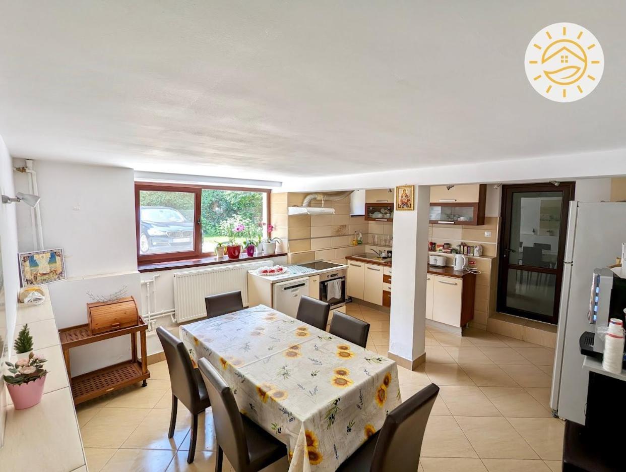 Casa Bergwald Apartment Rîşnov Екстериор снимка