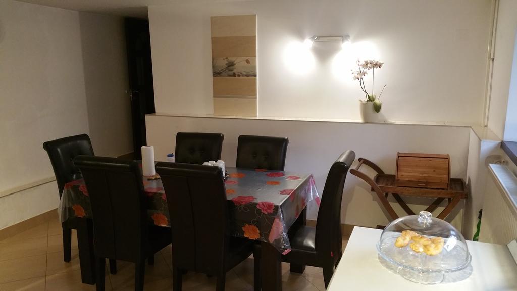 Casa Bergwald Apartment Rîşnov Екстериор снимка